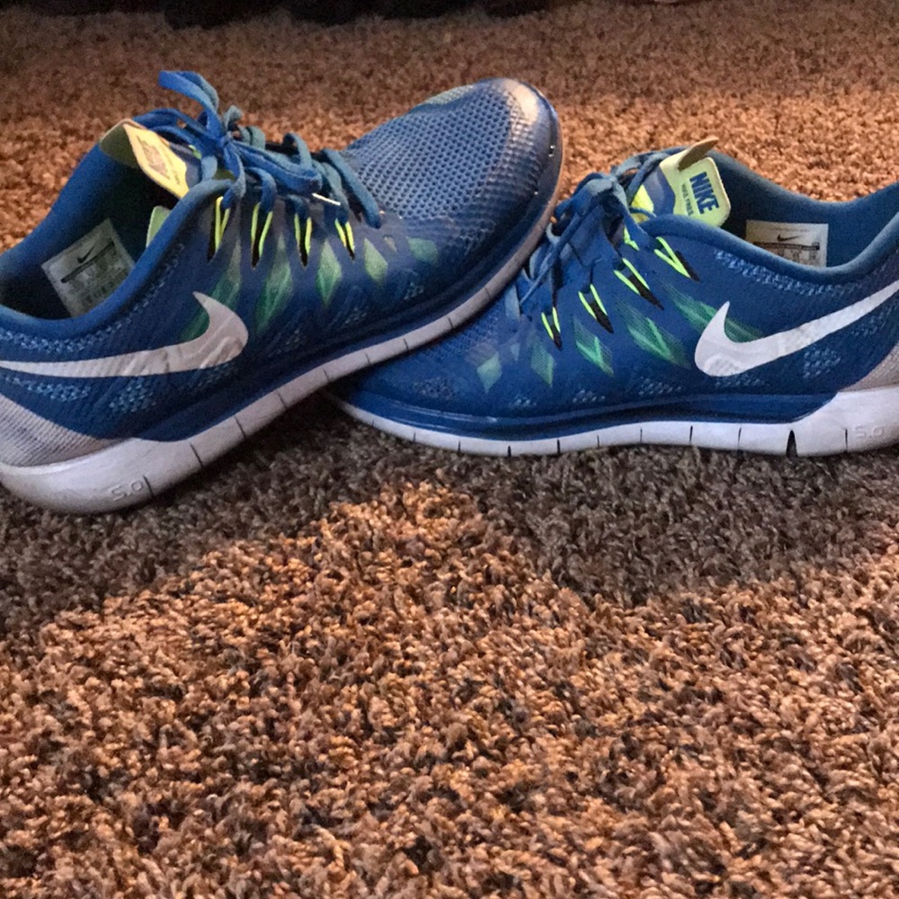 Electric blue Nike Free 5.0